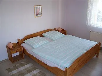 Guest house Lindner 2*
